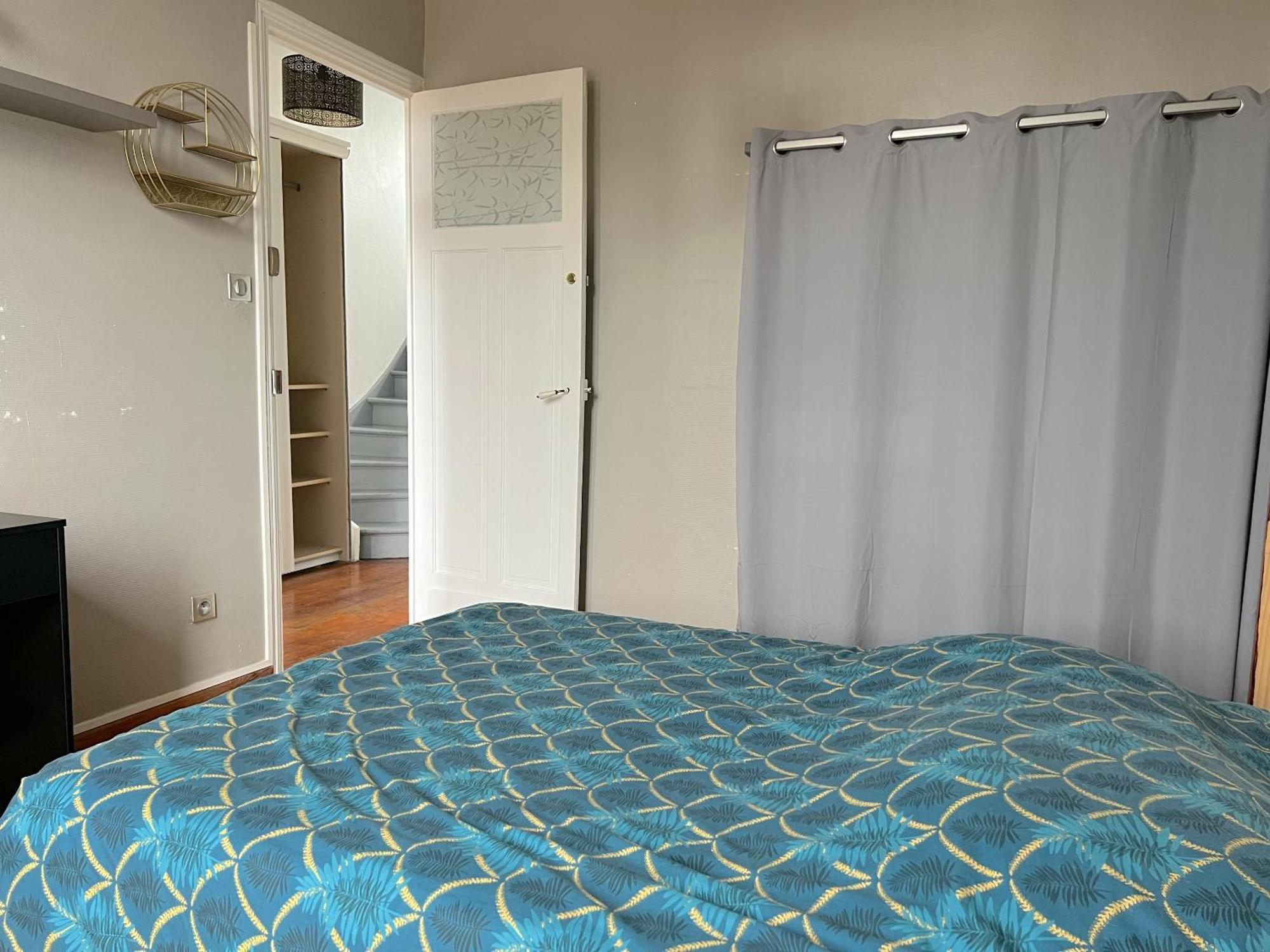 Holiday home Maison 5 Proche Toutes Commodites Roubaix